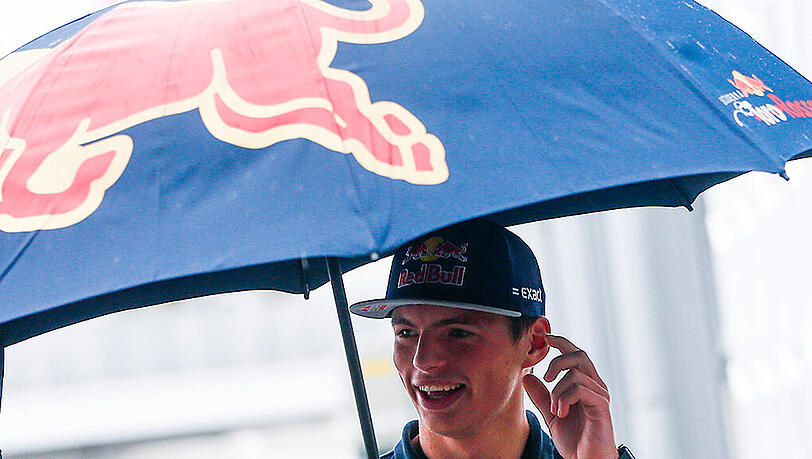 Max Verstappen war am schnellsten im Freitagstraining auf der Strecke in Belgien unterwegs. Max Verstappen war am schnellsten im Freitagstraining auf der Strecke in Belgien unterwegs.