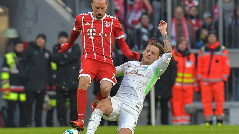 Franck Ribéry: Note 4. Heynckes gibt ihm die Chance, sich zu beweisen. Machte sofort Alarm über seine linke Seite, dribbelte und dribbelte &ndash; viel Zirkus, wenig Effizienz.