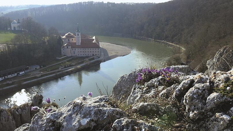 Dafür lohnt sich der Aufstieg: Blick aufs Kloster Weltenburg.