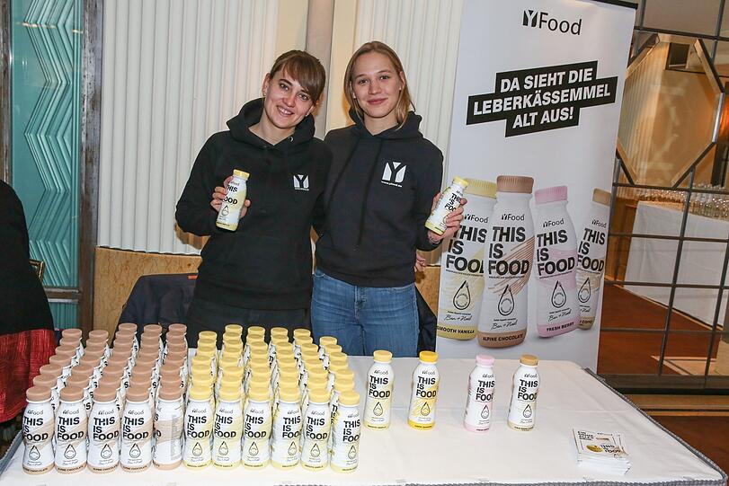 Vollwertige Trinkmahlzeiten am Stand von Y-Food.