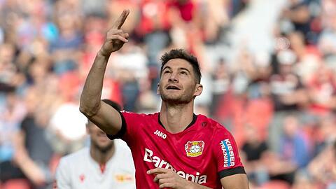 Leverkusener Hoffnungsträger: Lucas Alario bejubelt.