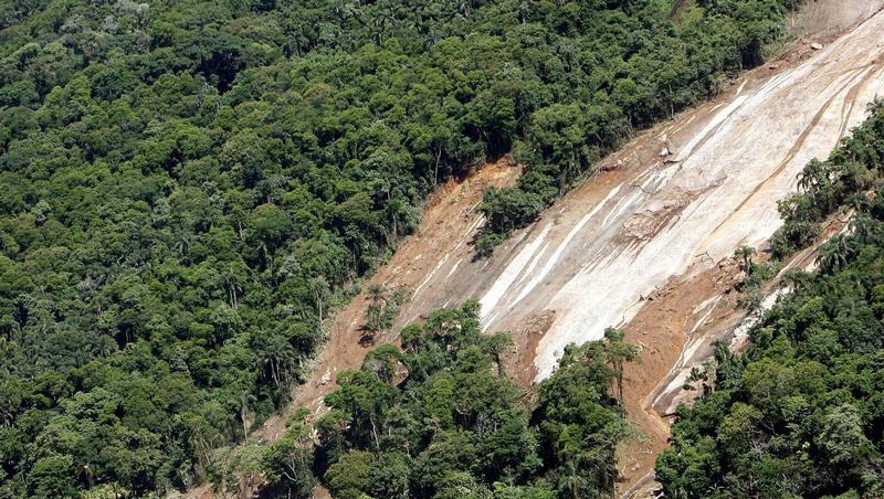 Bei dem Erdrutsch auf der Insel Ilha Grande kamen mindestens 20 Menschen ums Leben Bei dem Erdrutsch auf der Insel Ilha Grande kamen mindestens 20 Menschen ums Leben