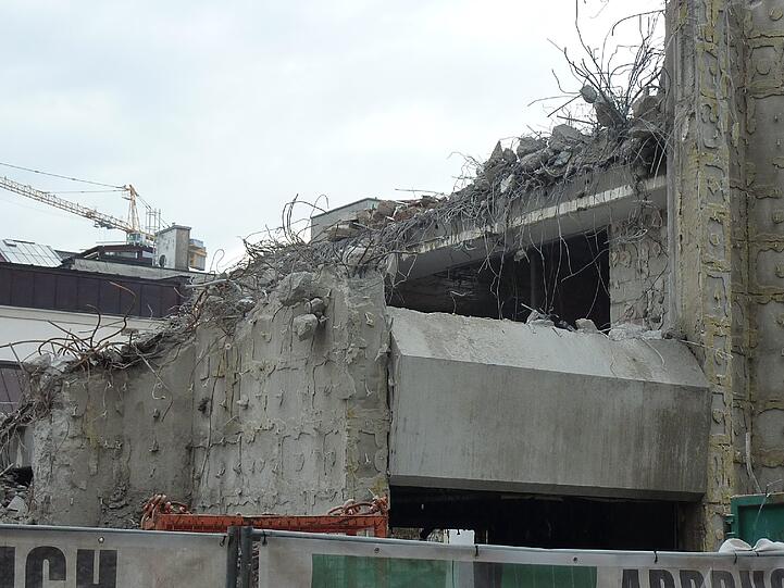 Dicker Beton und viel Stahl.