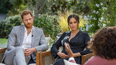 Prinz Harry und Herzogin Meghan im Gespräch mit Oprah Winfrey.