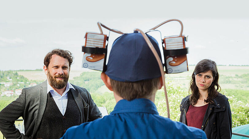 "Tatort: Der letzte Schrey": Kira Dorn (Nora Tschirner) und Lessing (Christian Ulmen) befragen Lupo (Arndt Schwering-Sohnrey)