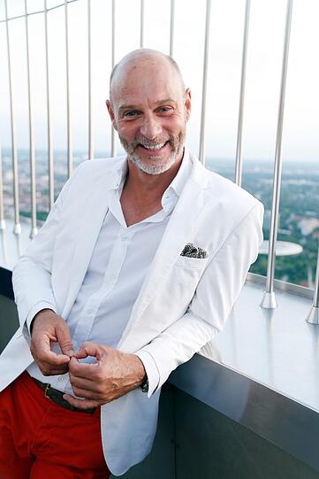 Weitere Bilder von der Promi-Schlaraffenland-Party im Münchner Fernsehturm.