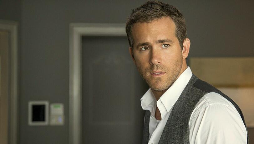 Ryan Reynolds - hier in "Self/Less - Der Fremde in mir" - darf sich über einen Stern auf dem Walk of Fame freuen.