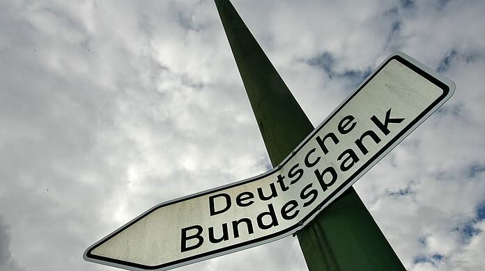 Die Bundesbank hat einen Blick in ihre Vergangenheit geworfen.