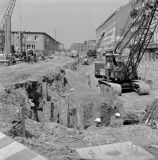 U-Bahn-Bau am Bahnhofsvorplatz 1969
