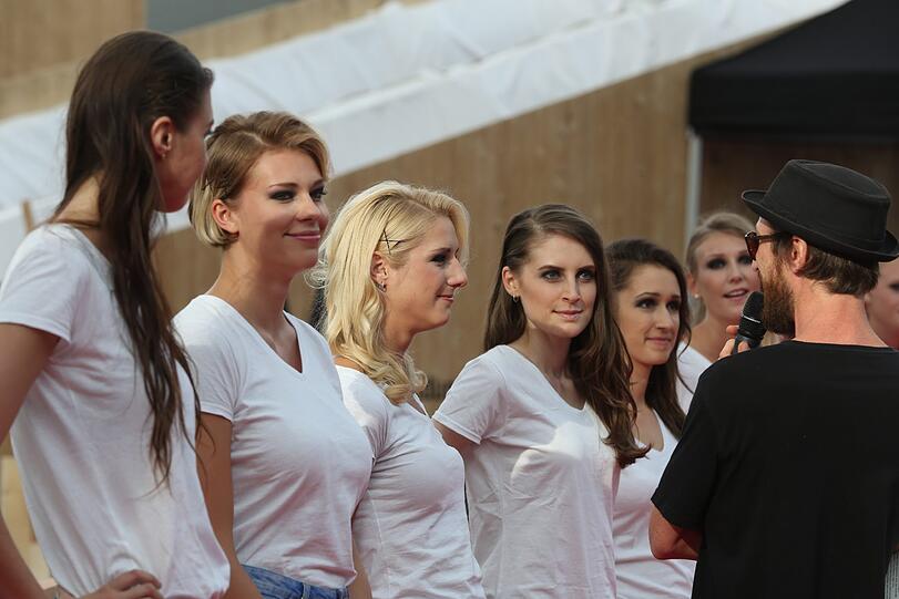 Models und Mountainbiker am Flughafen: Die Bilder vom "Schöne Münchnerin"-Wildcard-Event beim "Bike & Style"-Festival zum Durchklicken.