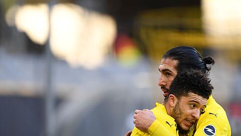 Emre Can (r) wünscht sich eine Rückkehr von Jadon Sancho zum BVB.
