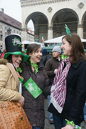 Am Wochenende startet der St. Patricks Day. Hier gibt's Bilder aus den vergangenen Jahren...