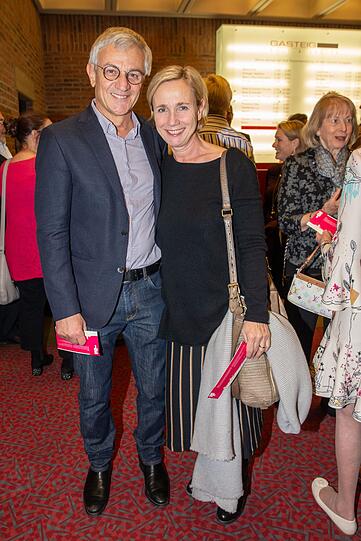 Schriftsteller- und Ehepaar:Amelie Fried und Peter Probst.