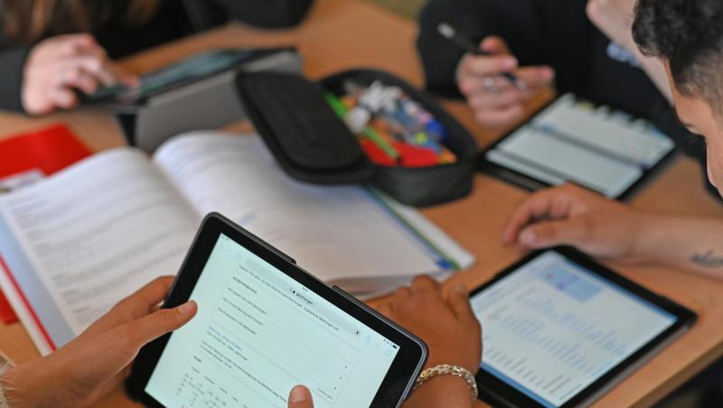 Ungeachtet der schwächeren Weltkonjunktur bleibt die Digitalbranche in Deutschland auf Wachstumskurs. Ungeachtet der schwächeren Weltkonjunktur bleibt die Digitalbranche in Deutschland auf Wachstumskurs.