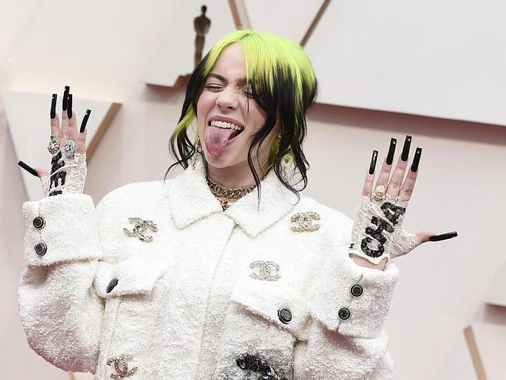 Musikerin Billie Eilish ist bei der Wohnzimmeraktion mit dabei.