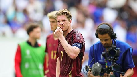Die Belgier um Kapitän Kevin de Bruyne waren nach dem späten Gegentreffer bedient.