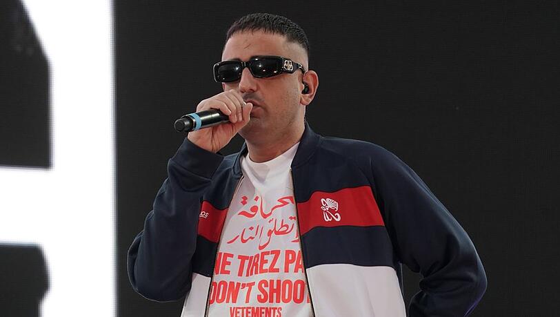 Haftbefehl steht vermehrt wieder auf der Bühne. Haftbefehl steht vermehrt wieder auf der Bühne.