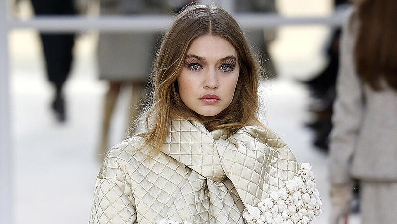 Toller Look! Gigi Hadid mit 'Quilted Eyes' Toller Look! Gigi Hadid mit 'Quilted Eyes'