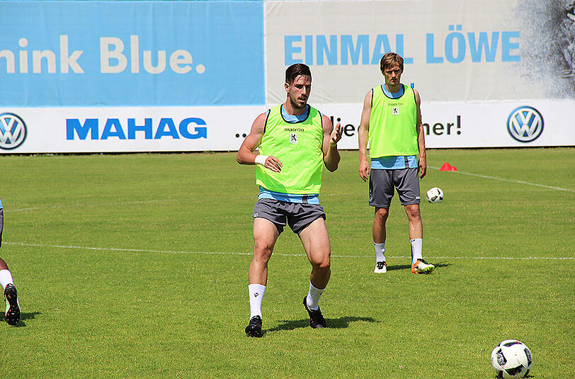 Hier gibt's Bilder vom offiziellen Trainingsauftakt der Löwen am vergangenen Samstag.