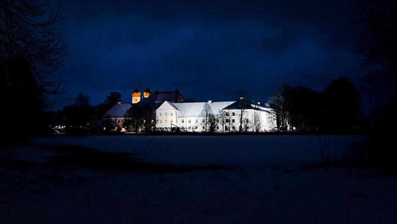 Die Klausurtagung der CSU-Landesgruppe im Bundestag findet in diesem Jahr im Kloster Seeon statt. Die Klausurtagung der CSU-Landesgruppe im Bundestag findet in diesem Jahr im Kloster Seeon statt.