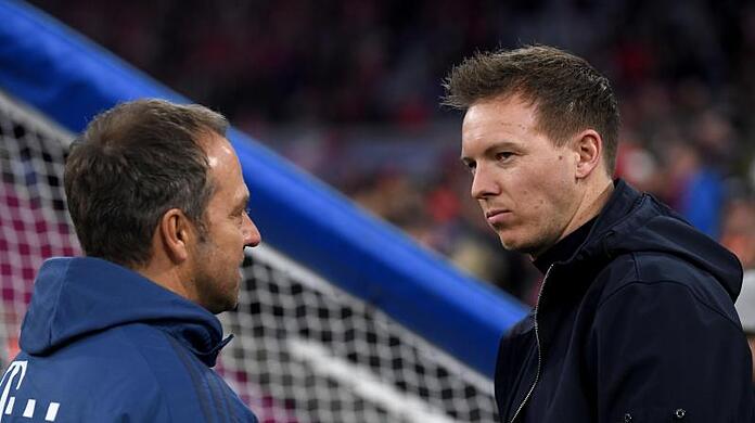 Julian Nagelsmann (r) folgte Hansi Flick beim FC Bayern als Trainer.