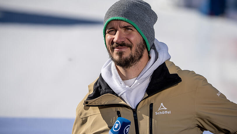 Felix Neureuther ist im Wintersport zu Hause. Nun spricht er über den Einsatz von Schneekanonen auf der Piste.