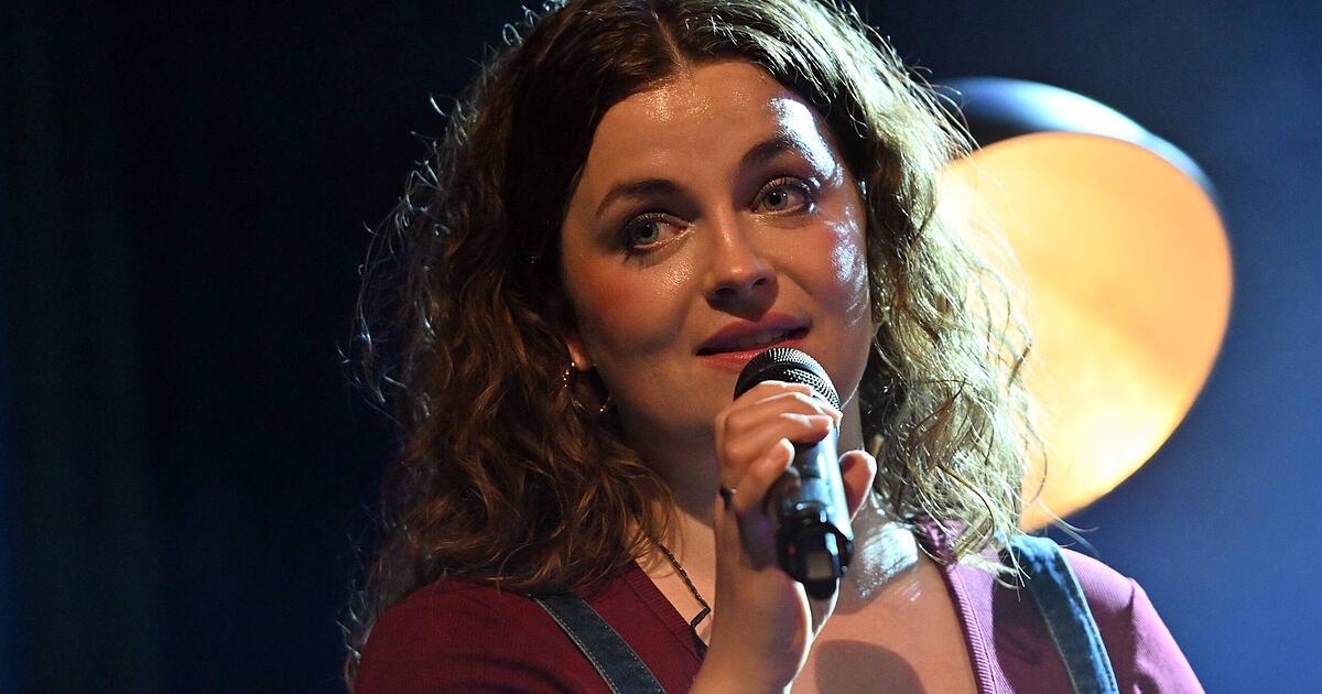 -Bergdoktor-Star-Ronja-Forcher-stellt-zu-Weihnachten-klar-Bin-berhaupt-nicht-religi-s-