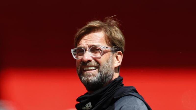 Geht entspannt mit dem vom FC Liverpool verpassten Punkterekord in der Premier League um: Trainer Jürgen Klopp. Geht entspannt mit dem vom FC Liverpool verpassten Punkterekord in der Premier League um: Trainer Jürgen Klopp.