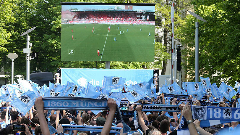 Wir haben die Public-Viewing-Tipps für das Drittliga-Auswärtsspiel der Löwen beim VfL Osnabrück. Die Partie wird nicht im Free-TV übertragen, fürs Open-Air-Erlebnis bietet sich zum Beispiel der Giesinger Stehausschank an.
