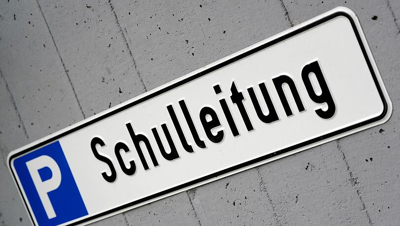 In Bayern werden Schulleiter mancherorts auch l&auml;nger gesucht. (Symbolbild)