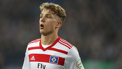 Fiete Arp verlängerte seinen Vertrag beim Hamburger SV vorzeitig bis 30. Juni 2020.