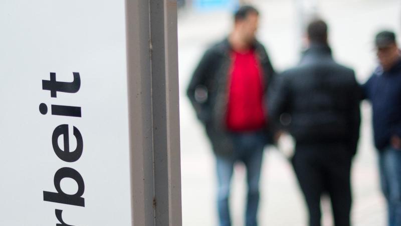 Die Arbeitslosigkeit im Euroraum ist unverändert auf dem tiefsten Stand seit mehr als zehn Jahren. Die Arbeitslosigkeit im Euroraum ist unverändert auf dem tiefsten Stand seit mehr als zehn Jahren.