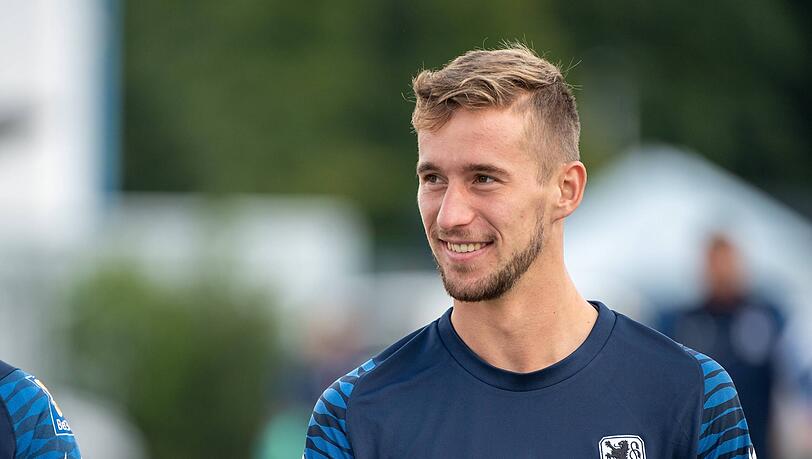 Unverzichtbarer Rückhalt des TSV 1860: Torhüter Marco Hiller Unverzichtbarer Rückhalt des TSV 1860: Torhüter Marco Hiller