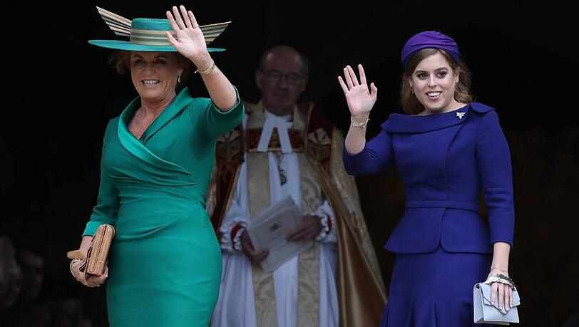 Sarah Ferguson (l.) richtet auf Instagram rührende Zeilen an ihre Tochter Beatrice.