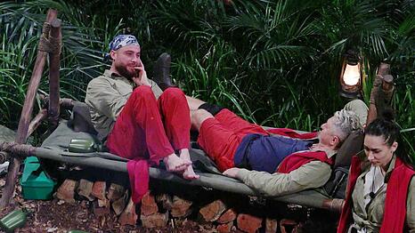 Welcher Dschungelcamper liegt im AZ-Voting vorne?