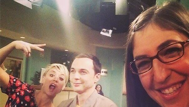 Kaley Cuoco, Jim Parsons und Mayim Bialik Kaley Cuoco, Jim Parsons und Mayim Bialik