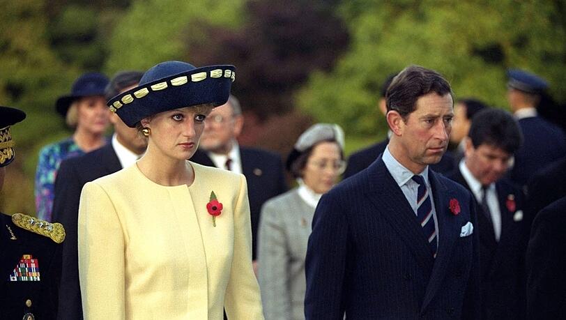Wenige Tage nach ihrem Seoul-Besuch geben Diana und Charles im Dezember 1992 die Trennung bekannt Wenige Tage nach ihrem Seoul-Besuch geben Diana und Charles im Dezember 1992 die Trennung bekannt