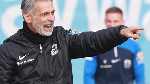 Überzeugt beim TSV 1860 mit einer starken Kommunikationsfähigkeit und Glaubwürdigkeit: Trainer Maurizio Jacobacci.