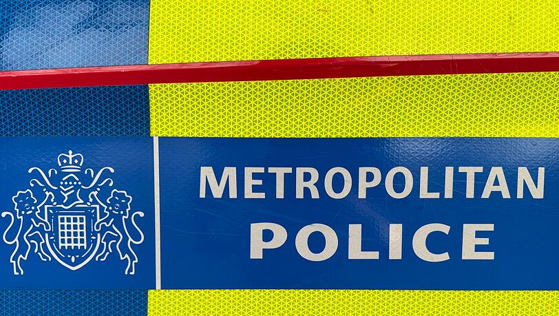 Ein 14 Jahre alter Junge ist in London erschossen worden. (Symbolbild)