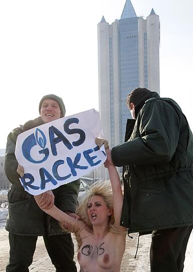 Nacktprotest bei minus 22 Grad: Femen kämpft für niedrige Gaspreise
