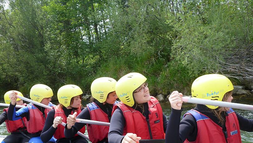 An einem Tag geht's zum Rafting auf die Isar. An einem Tag geht's zum Rafting auf die Isar.