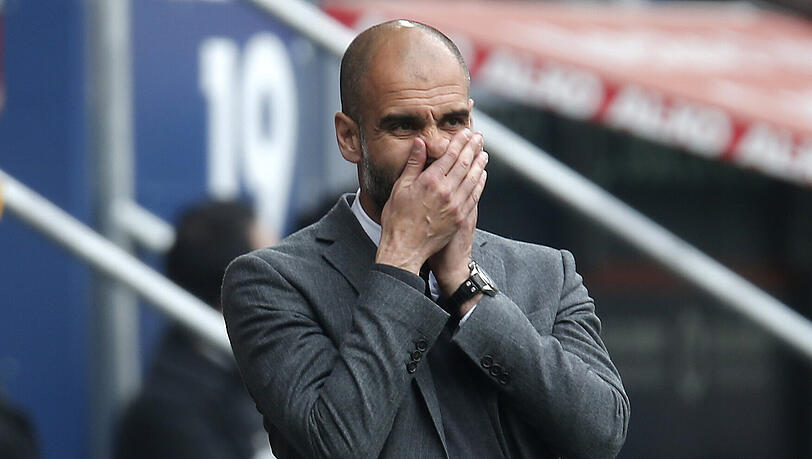 Au Backe, Pep! Bayern hat in der Bundesliga seit drei Spielen nicht mehr gewonnen. Au Backe, Pep! Bayern hat in der Bundesliga seit drei Spielen nicht mehr gewonnen.