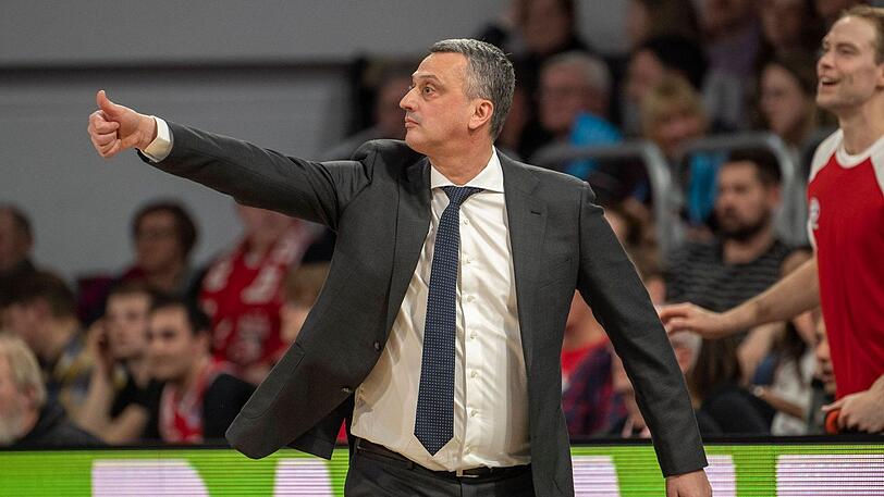 FCBB-Trainer Dejan Radonjic bleibt mit seinem Team in der Liga weiter ungeschlagen.
