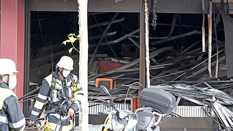 Der Brand in dem Ladenlokal an der Landsberger Straße wurde wohl vorsätzlich gelegt.