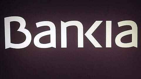 22,4 der insgesamt 41 Milliarden Euro, die Spanien von der EU in Anspruch nehmen musste, erhielt die Bank Bankia. Jetzt schreibt sie grüne Zahlen.