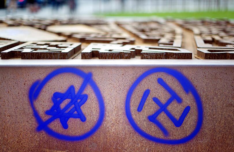 Antisemitismusbeauftragter Spaenle hat einen ehrgeizigen Zehn-Punkte-Plan in seinem neuen Amt vorgelegt.