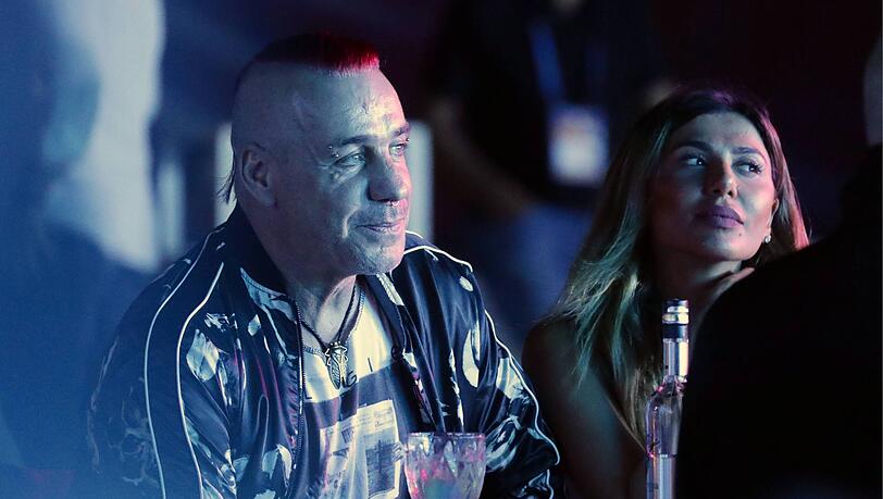 Till Lindemann schweigt zu den erneuten Vorwürfen. (Archivbild) Till Lindemann schweigt zu den erneuten Vorwürfen. (Archivbild)