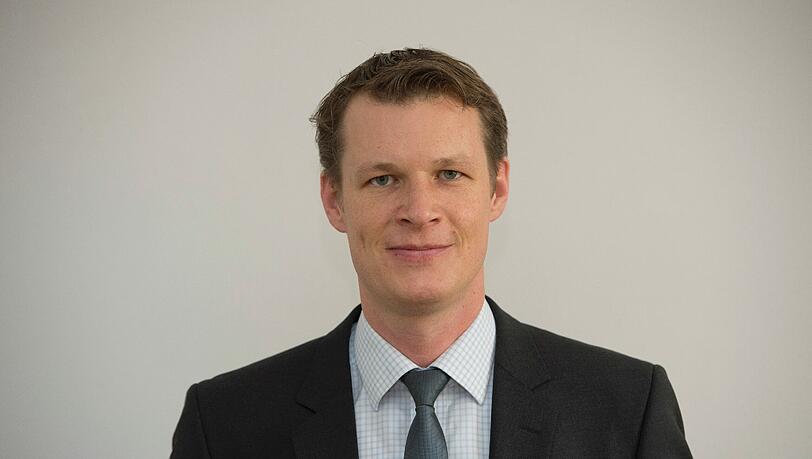 Noch lächelt Matthias Thuerauf , der Bürgermeister von Schwabach. Noch lächelt Matthias Thuerauf , der Bürgermeister von Schwabach.