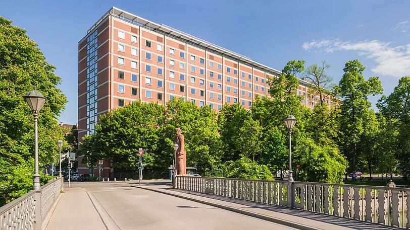 Der Hauptsitz des Patentamts an der Boschbrücke.