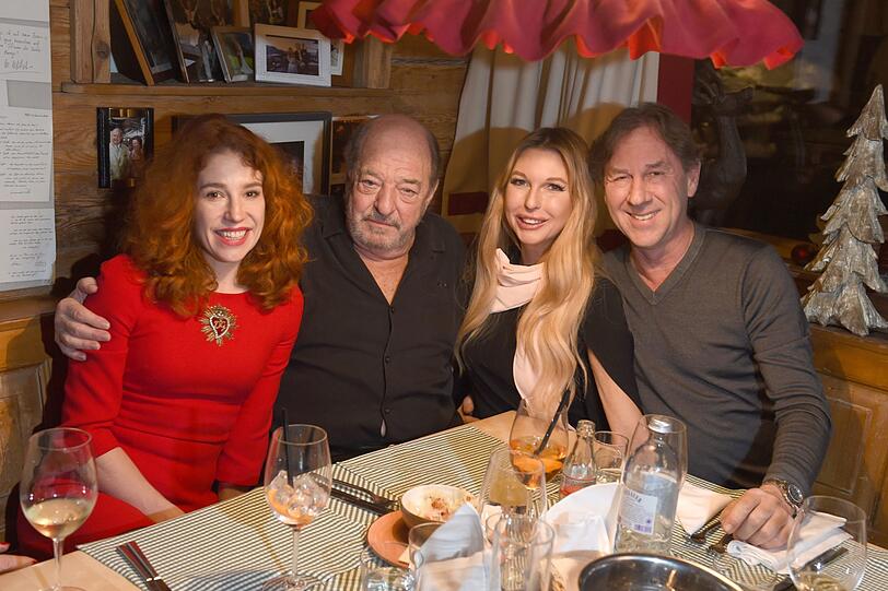 Ralph Siegel mit Frau Laura und Ralph Piller mit seiner Sabine